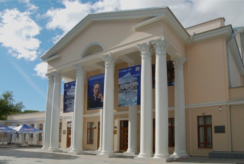 Театр имени Чехова в Ялте - Фото 14